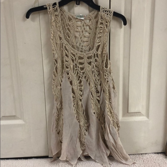 Tops - Crochet beach tank